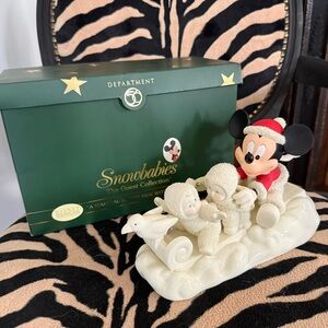 Department 56 Snowbabies A Magical Sleigh Ride with Mickey